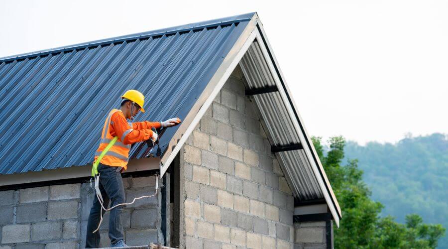 Professional residential roofers in Loyal, WI